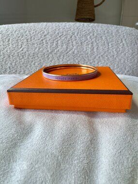 Hermès Bangle Bracelet in Lilac Enamel with Rose Gold Plated Hardware 62